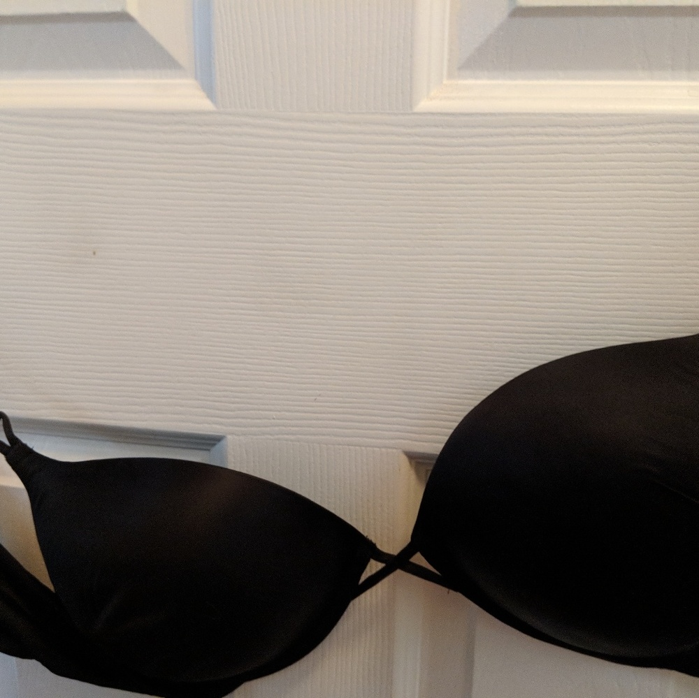 38D Victoria Secret Bombshell Plunge Bra